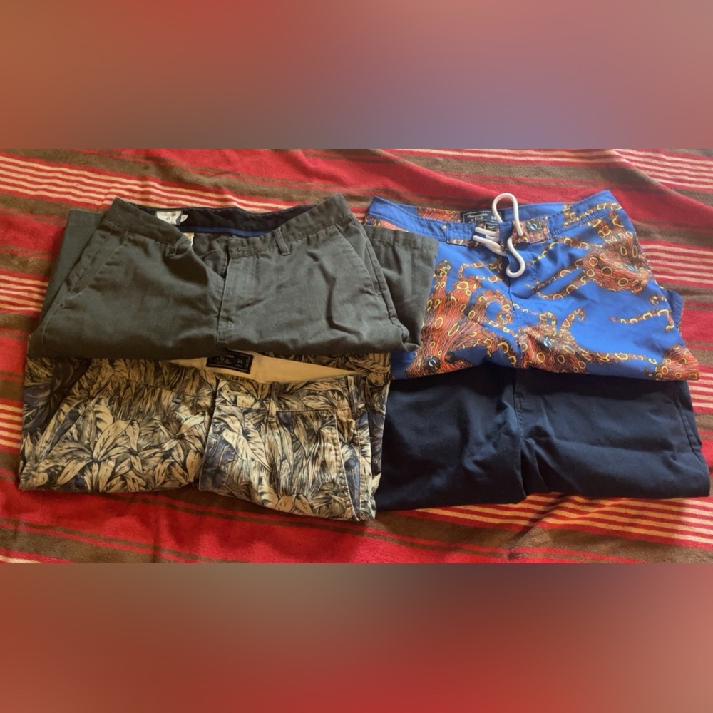 *SOLD ON EBAY* Abercrombie and Volcom Shorts Lot Size 29 and 30